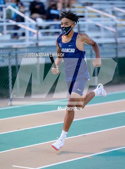 Thumbnail 3 in Larry Baca Memorial Track Meet photogallery.