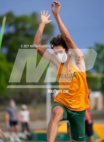 Thumbnail 2 in Larry Baca Memorial Track Meet photogallery.