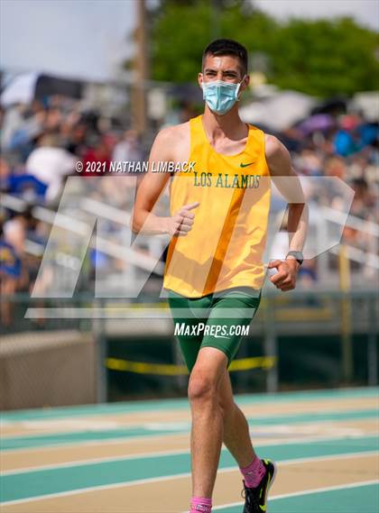 Thumbnail 1 in Larry Baca Memorial Track Meet photogallery.