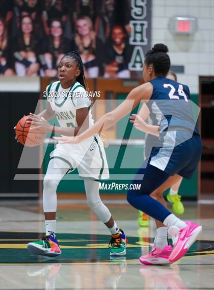 Thumbnail 1 in Perry @ Basha photogallery.