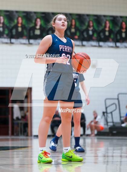 Thumbnail 1 in Perry @ Basha photogallery.