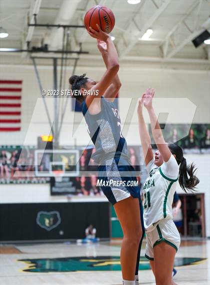 Thumbnail 2 in Perry @ Basha photogallery.