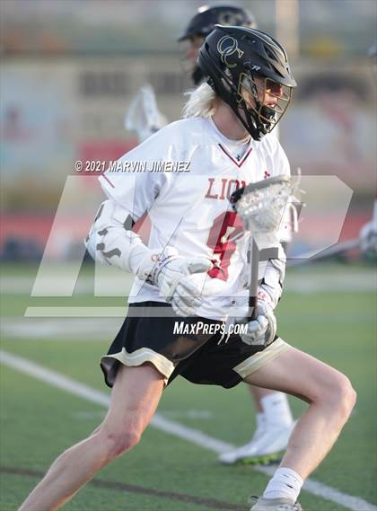 Thumbnail 2 in Oaks Christian vs Thousand Oaks photogallery.