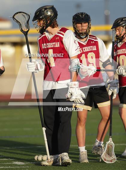Thumbnail 3 in Oaks Christian vs Thousand Oaks photogallery.