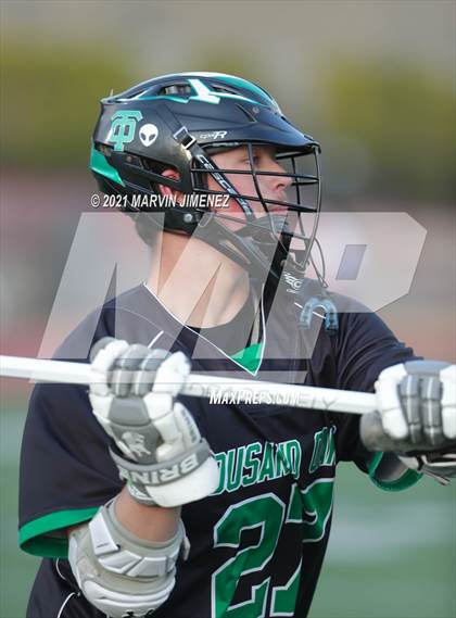 Thumbnail 3 in Oaks Christian vs Thousand Oaks photogallery.