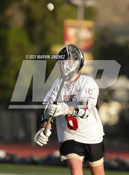 Thumbnail 2 in Oaks Christian vs Thousand Oaks photogallery.