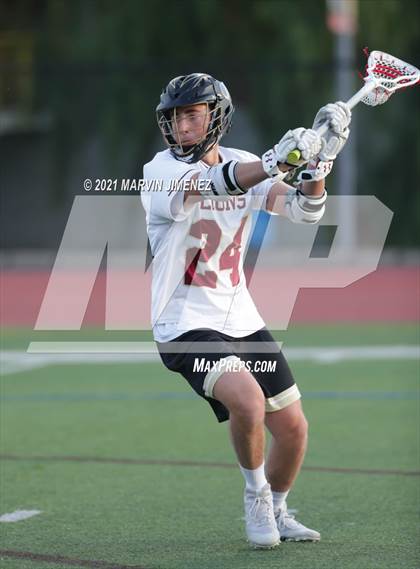 Thumbnail 3 in Oaks Christian vs Thousand Oaks photogallery.