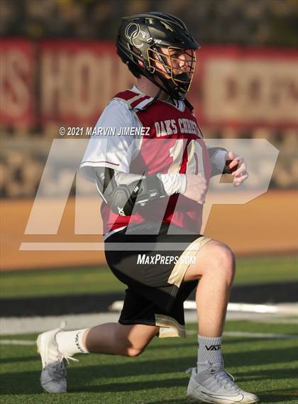 Thumbnail 3 in Oaks Christian vs Thousand Oaks photogallery.