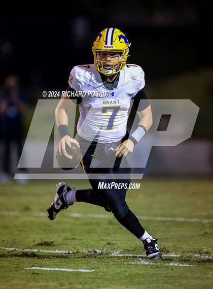 Thumbnail 2 in Grant @ Clovis East photogallery.