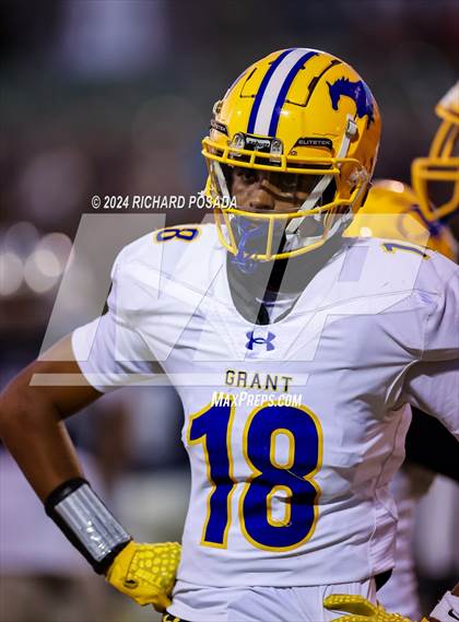 Thumbnail 2 in Grant @ Clovis East photogallery.