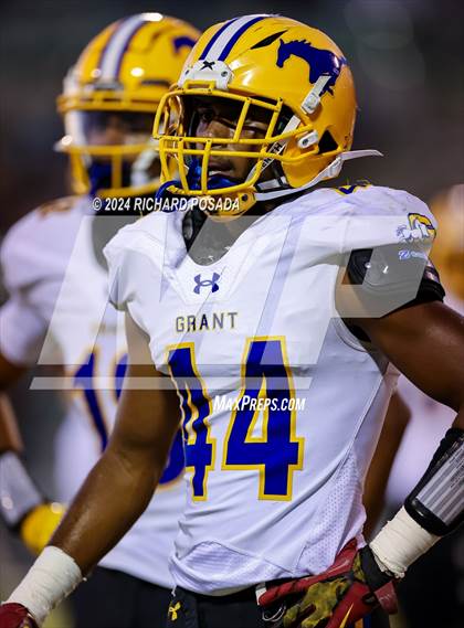 Thumbnail 3 in Grant @ Clovis East photogallery.