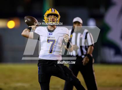 Thumbnail 1 in Grant @ Clovis East photogallery.