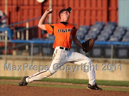 Thumbnail 2 in Webber vs Alfred-Almond (Section 5 Class DD Semifinal) photogallery.