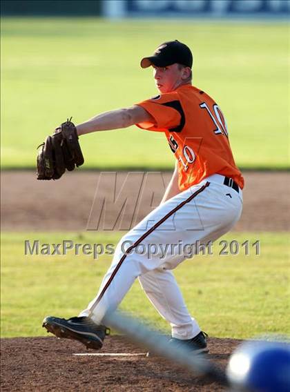 Thumbnail 2 in Webber vs Alfred-Almond (Section 5 Class DD Semifinal) photogallery.