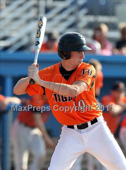 Thumbnail 2 in Webber vs Alfred-Almond (Section 5 Class DD Semifinal) photogallery.