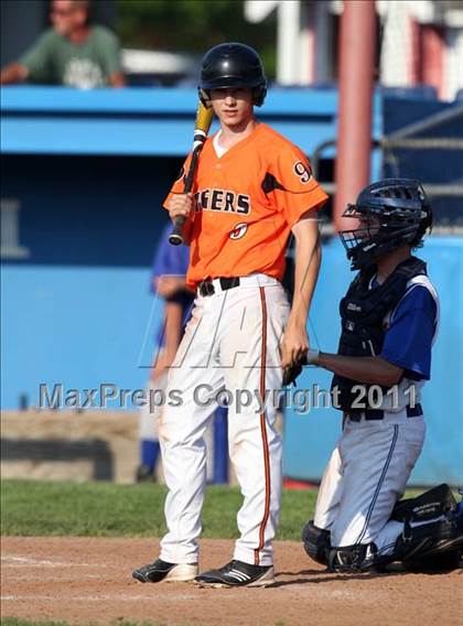 Thumbnail 2 in Webber vs Alfred-Almond (Section 5 Class DD Semifinal) photogallery.