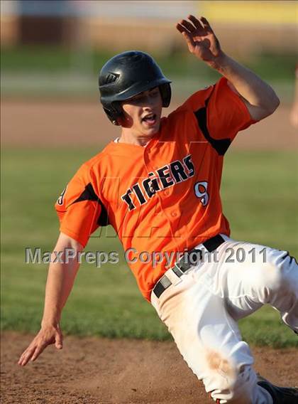 Thumbnail 3 in Webber vs Alfred-Almond (Section 5 Class DD Semifinal) photogallery.