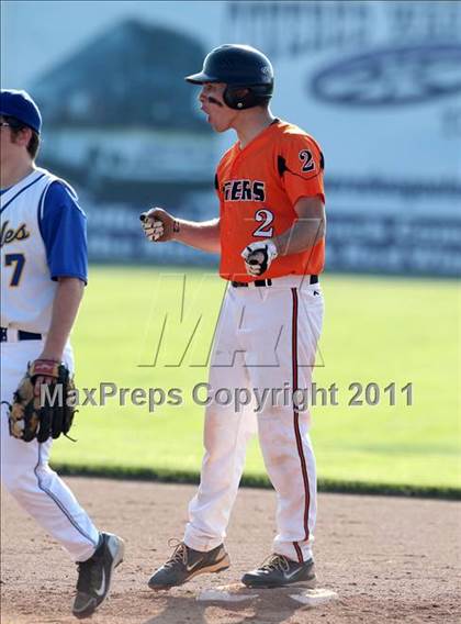 Thumbnail 2 in Webber vs Alfred-Almond (Section 5 Class DD Semifinal) photogallery.