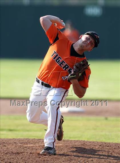 Thumbnail 3 in Webber vs Alfred-Almond (Section 5 Class DD Semifinal) photogallery.