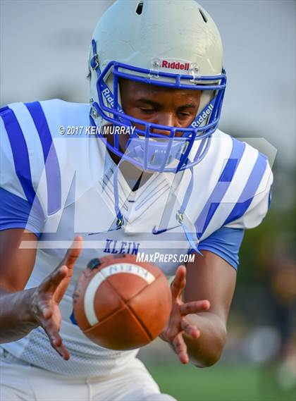 Thumbnail 1 in Klein @ Klein Oak photogallery.