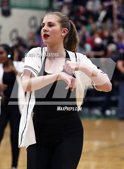 Thumbnail 2 in Ardrey Kell @ Myers Park photogallery.