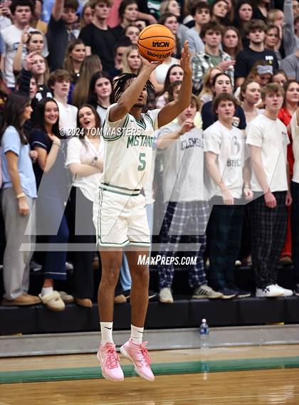 Thumbnail 2 in Ardrey Kell @ Myers Park photogallery.