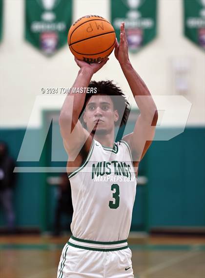 Thumbnail 2 in Ardrey Kell @ Myers Park photogallery.