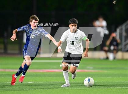 Thumbnail 3 in Walnut Grove vs. Southwest (UIL 5A Soccer Division I Final) photogallery.