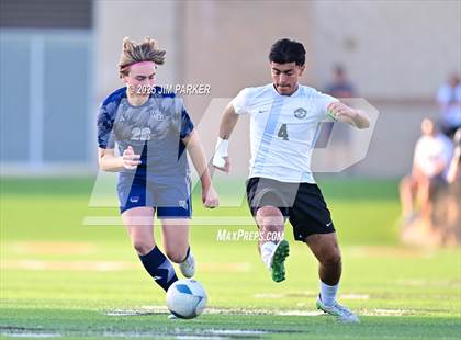 Thumbnail 3 in Walnut Grove vs. Southwest (UIL 5A Soccer Division I Final) photogallery.