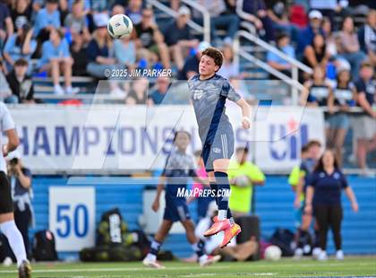 Thumbnail 3 in Walnut Grove vs. Southwest (UIL 5A Soccer Division I Final) photogallery.