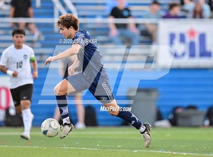Thumbnail 2 in Walnut Grove vs. Southwest (UIL 5A Soccer Division I Final) photogallery.