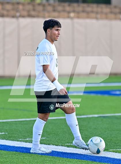 Thumbnail 1 in Walnut Grove vs. Southwest (UIL 5A Soccer Division I Final) photogallery.