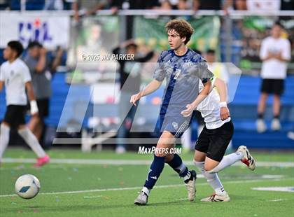 Thumbnail 2 in Walnut Grove vs. Southwest (UIL 5A Soccer Division I Final) photogallery.