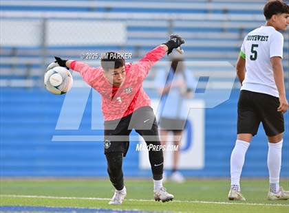 Thumbnail 2 in Walnut Grove vs. Southwest (UIL 5A Soccer Division I Final) photogallery.