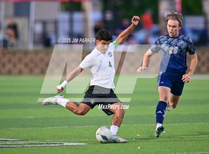 Thumbnail 2 in Walnut Grove vs. Southwest (UIL 5A Soccer Division I Final) photogallery.