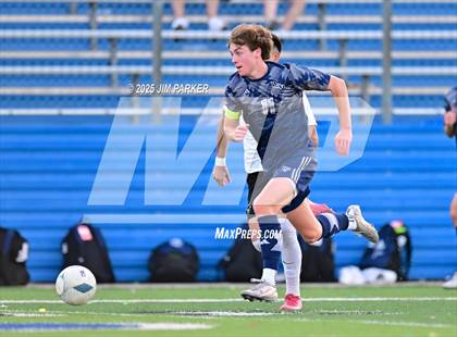 Thumbnail 3 in Walnut Grove vs. Southwest (UIL 5A Soccer Division I Final) photogallery.