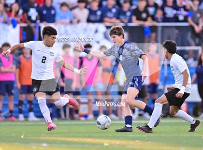 Thumbnail 2 in Walnut Grove vs. Southwest (UIL 5A Soccer Division I Final) photogallery.