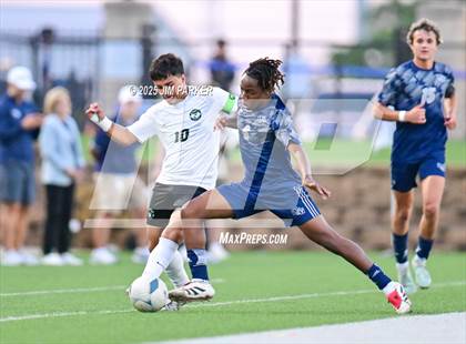 Thumbnail 3 in Walnut Grove vs. Southwest (UIL 5A Soccer Division I Final) photogallery.