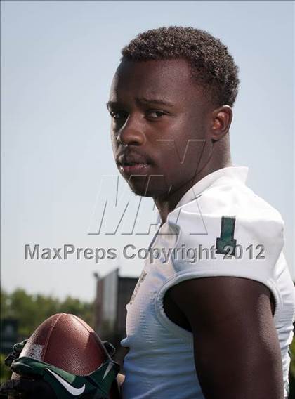 Thumbnail 1 in Trinity (Preseason Top 25 Photo Shoot)  photogallery.