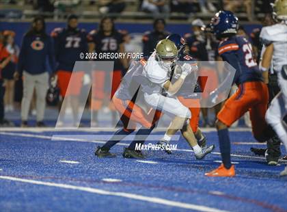 Thumbnail 3 in Notre Dame (SO) @ Chaminade photogallery.