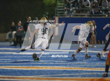 Thumbnail 2 in Notre Dame (SO) @ Chaminade photogallery.