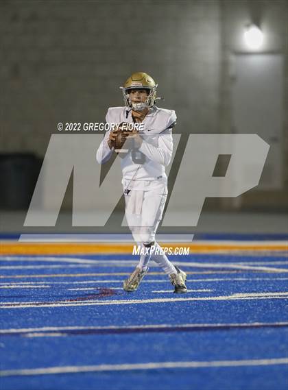 Thumbnail 2 in Notre Dame (SO) @ Chaminade photogallery.