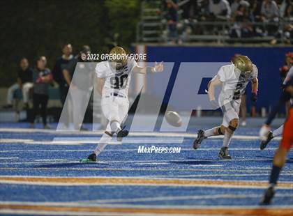 Thumbnail 3 in Notre Dame (SO) @ Chaminade photogallery.