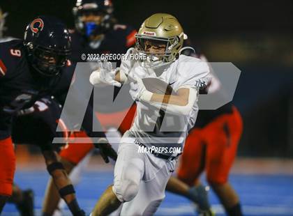 Thumbnail 3 in Notre Dame (SO) @ Chaminade photogallery.