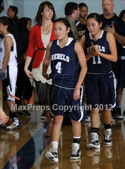 Thumbnail 3 in St. Genevieve vs. Flintridge Prep (CIF SS Playoffs) photogallery.