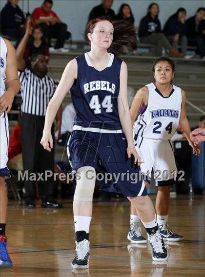 Thumbnail 3 in St. Genevieve vs. Flintridge Prep (CIF SS Playoffs) photogallery.