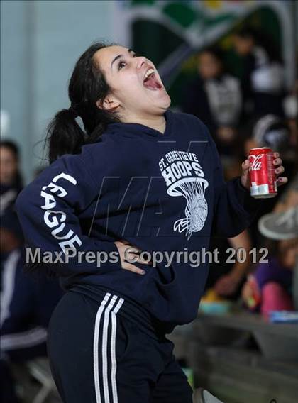 Thumbnail 3 in St. Genevieve vs. Flintridge Prep (CIF SS Playoffs) photogallery.