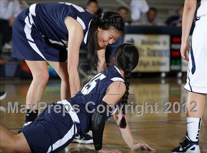 Thumbnail 1 in St. Genevieve vs. Flintridge Prep (CIF SS Playoffs) photogallery.