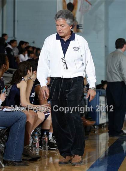 Thumbnail 3 in St. Genevieve vs. Flintridge Prep (CIF SS Playoffs) photogallery.