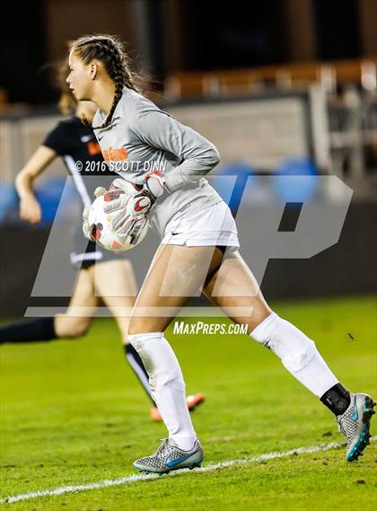 Thumbnail 3 in Leigh vs Los Gatos (Avaya High School Series) photogallery.